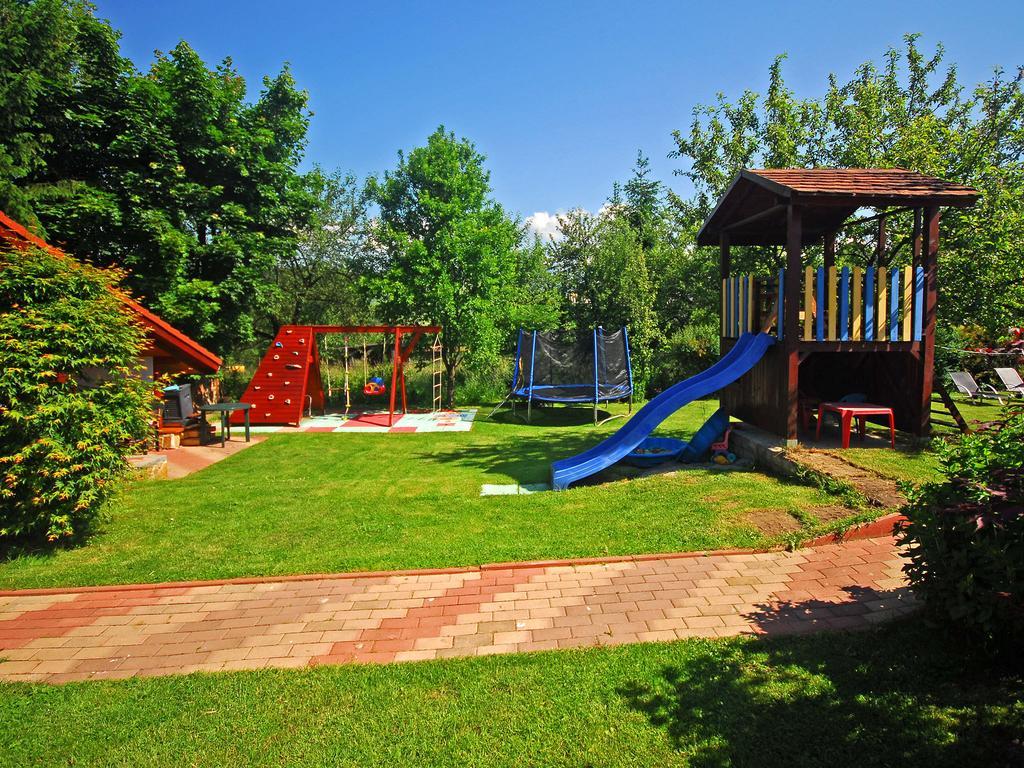 Vip Apartmany เบเชนยอวา ภายนอก รูปภาพ